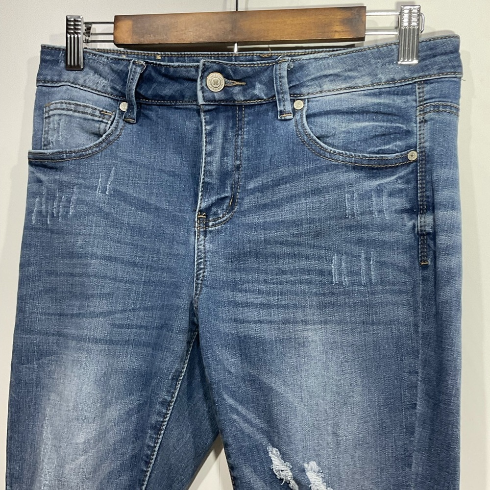 Altar’d State blue jeans distressed straight legs white washing 5 pockets Sz 27